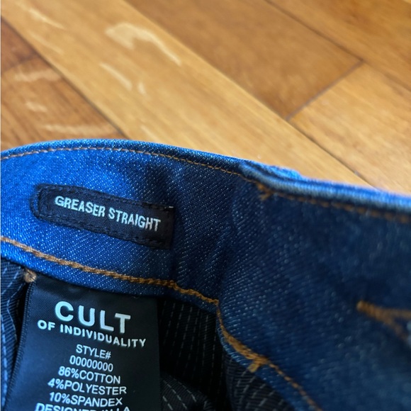 New CULT Of INDIVUALITY Greaser Straight Jeans. 31x34 - Picture 8 of 13